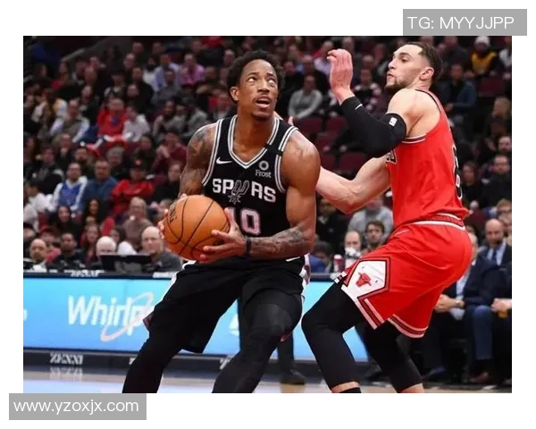 希腊足球球星风采盘点:从萨卡里斯到卡拉索斯的全新崛起 希腊足球球星风采盘点:从萨卡里斯到卡拉索斯的全新崛起